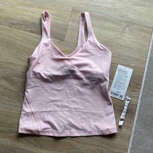 Lululemon align waist length tank in strawberry milkshake NWOT